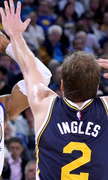 Warriors use fast start to cruise to easy win over Jazz